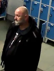 Poszukiwania sprawcy kradzieży z włamaniem w Gliwicach